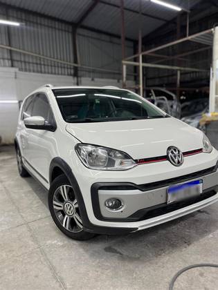 VOLKSWAGEN CROSS UP 1.0 TSI 12V FLEX 4P MANUAL VOLKSWAGEN CROSS UP 1.0 TSI 12V FLEX 4P MANUAL